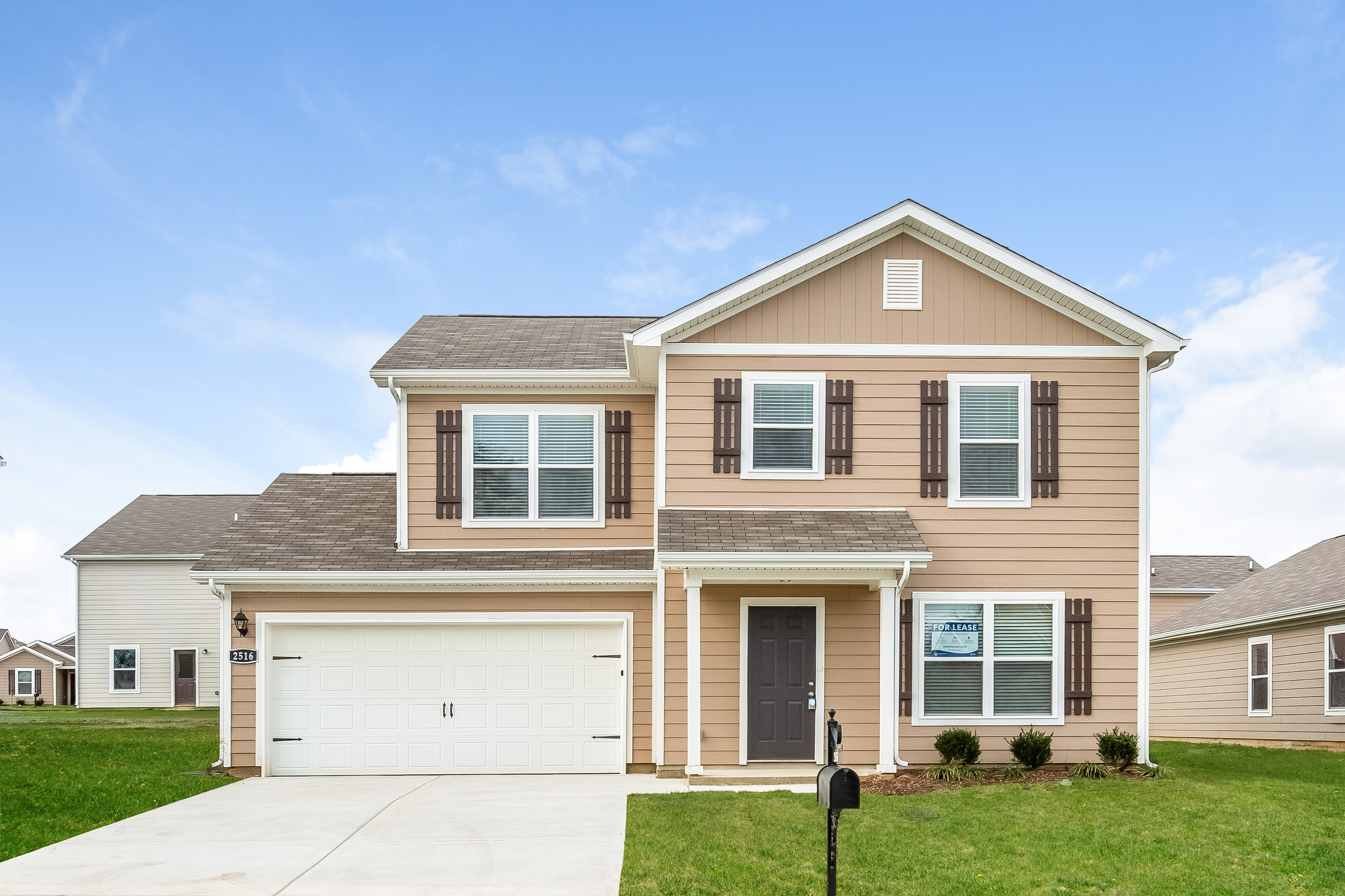 2516 Queen Bee Drive Columbia, TN 38401